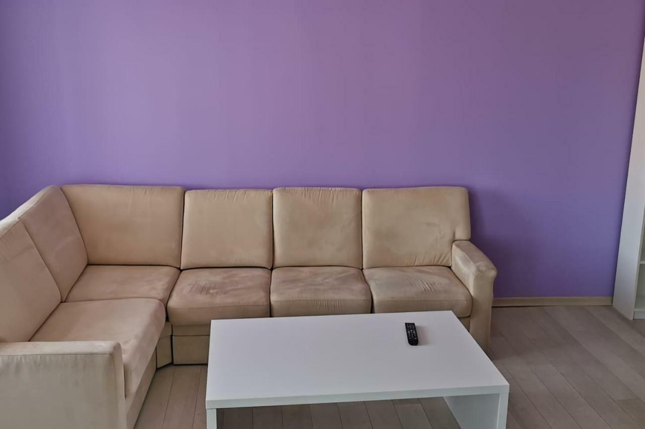 אורדאה Luxury Apartment With Two Bedrooms And Large Living Room, 100 Square Meters, City Center מראה חיצוני תמונה